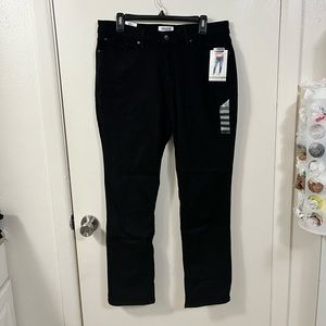 NWT Levi’s Size 18 mid rise jeans